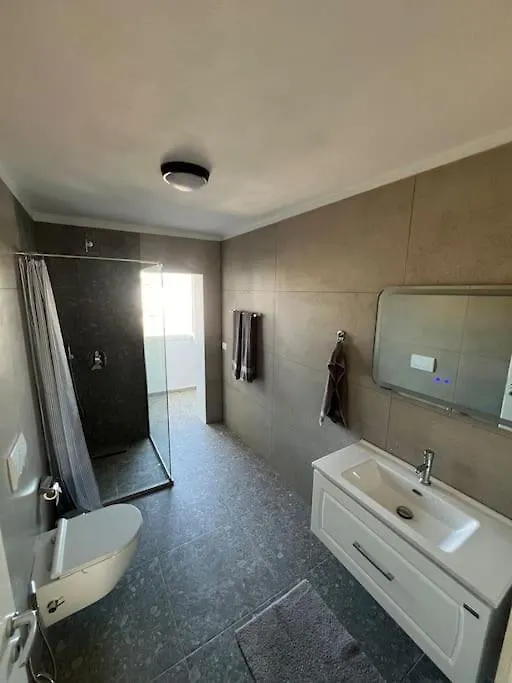 Apartment Modern Apt Near City Centre Shkoder Albania