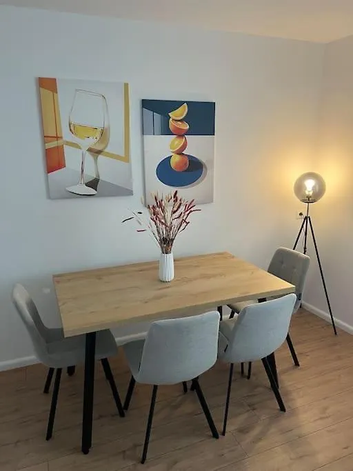 Modern Apt Near City Centre Shkoder Albania